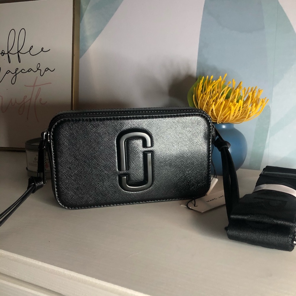 Genuine Marc Jacobs BLACK Snapshot DTM Crossbody - Picture 1 of 8